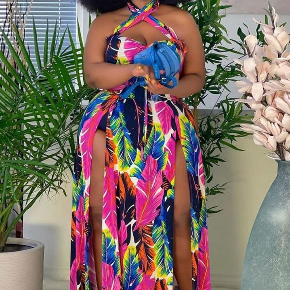 PLUS SIZE feather print maxi dress